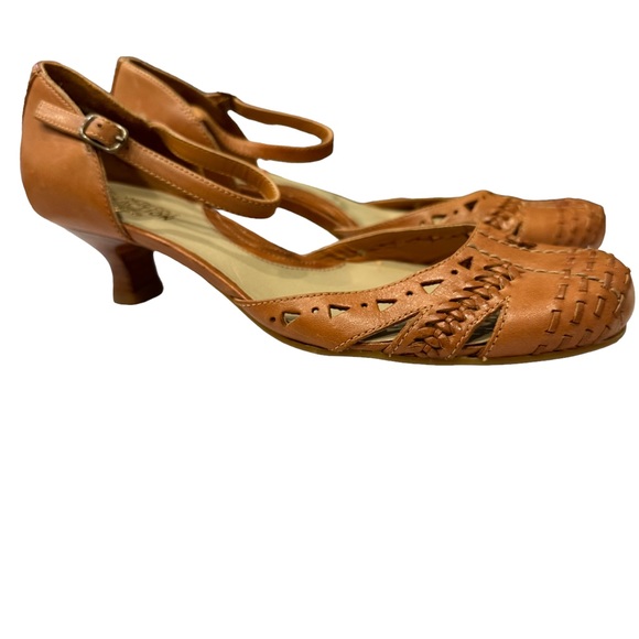 KENNETH COLE REACTION FOR J JILL Brown Leather Kitten Heel Weaved Sandals Size 7 - Picture 3 of 10